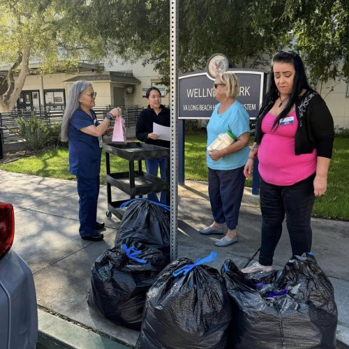 10-2-24 - From Diana Livas - Today marks the second year Rivera Unit 411 delivered 100 bags to LBVA women's clinic who will handout to all patients being screened for cancer or having treatment. Thank you Unit 411 Auxiliary for supporting our ladies at Long Beach Veterans Hospital.