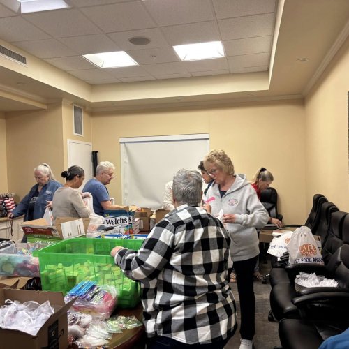 1-16-25 - DEC in Palmdale - Putting together the ditty bags.